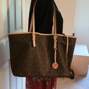 MK Tote